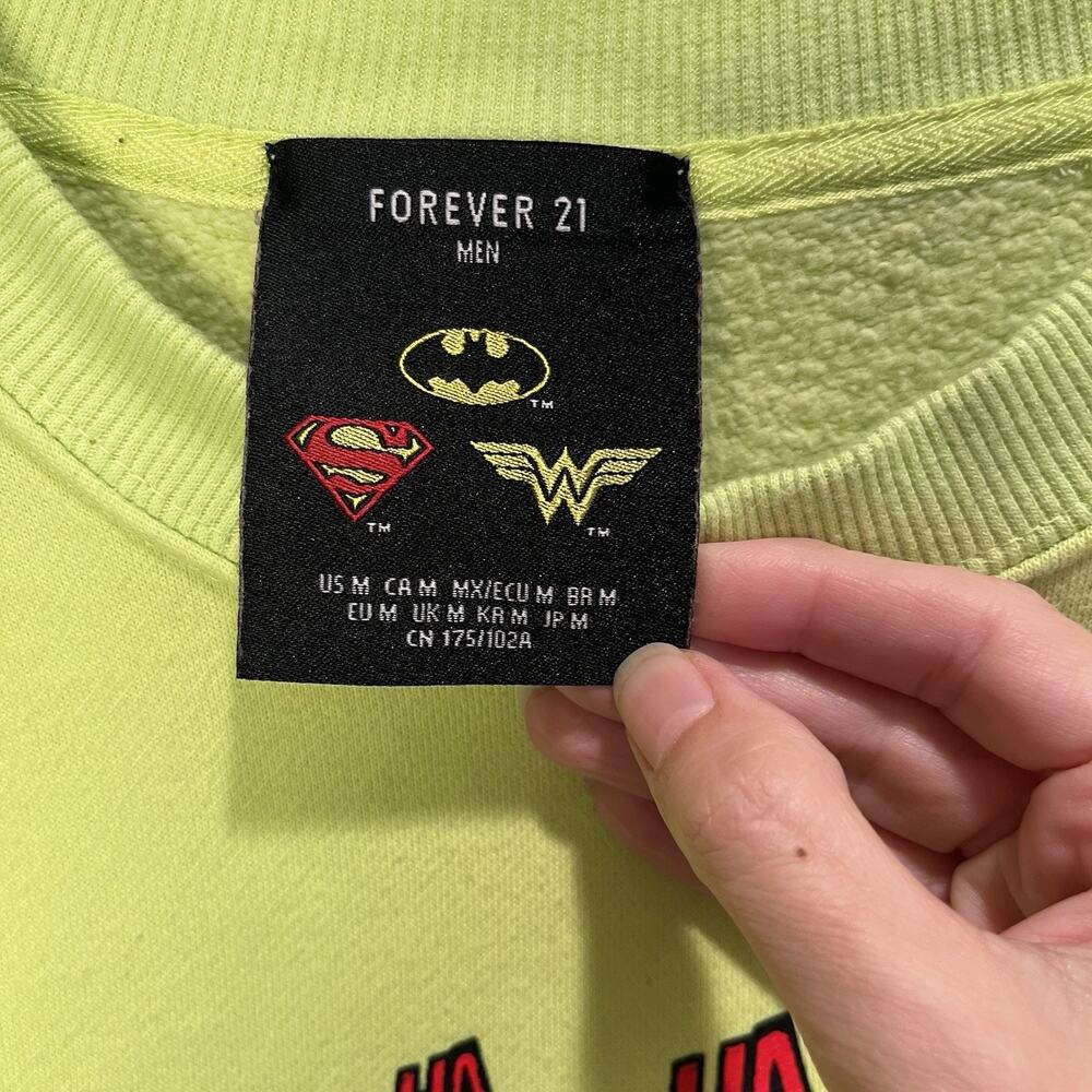 Men's Neon Green Joker/Batman Crewneck Sweatshirt size Medium Long Sleeve - Picture 3 of 7